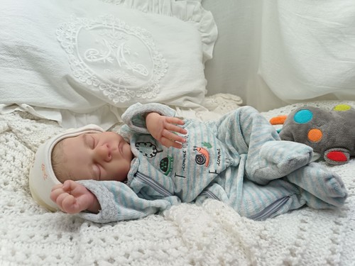 Adorable bébé reborn pip - adorable,